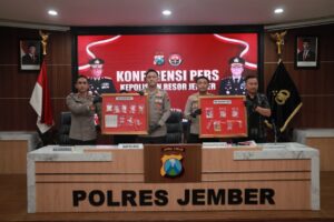 Polres Jember Ungkap Kasus Narkoba Amankan 30 Tersangka dan Ratusan Gram Sabu